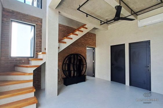 Image 7 from VILLA 2 BEDROOMS IN MODERN INDUSTRIAL STYLE FOR SALE AND RENT IN PERERENAN