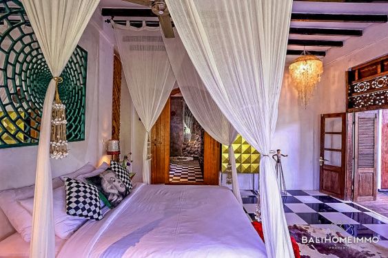 Image 18 from Villa 5 Kamar Dijual Hak Milik di Bali Gianyar Tampak Siring