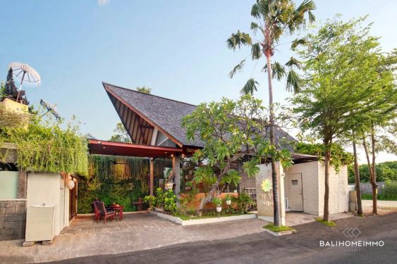 Image 3 from Villa Resort dengan 14 Unit Kamar Disewkan Jangka Panjang di Area Utama Legian Kuta Bali