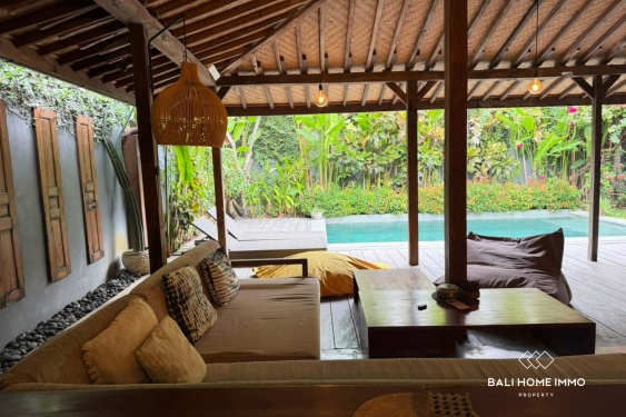 VINTAGE 2 BEDROOM VILLA FOR LEASEHOLD SALE in BERAWA BALI