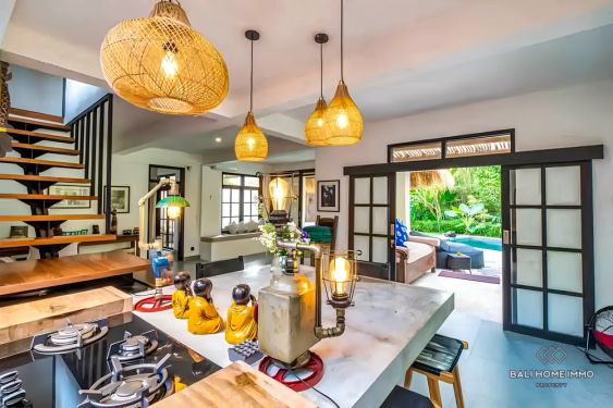 Image 6 from Villa de 4 chambres à vendre et à louer à Bali Seminyak à distance de marche de la plage