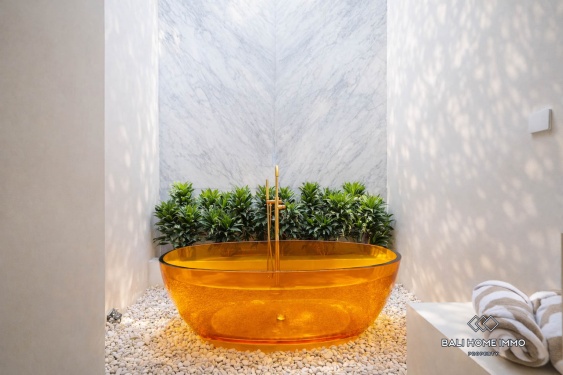 Image 18 from Villa de 3 chambres bien conçue à vendre en bail emphytéotique à Ungasan