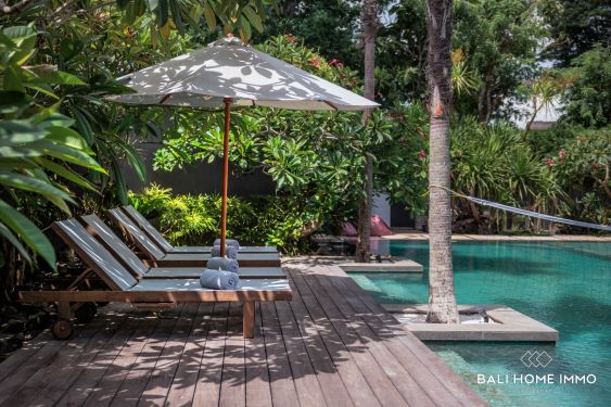 Image 6 from VILLA BIEN CONÇUE DE 9 CHAMBRES À VENDRE EN LOCATION À ULUWATU PRÈS DE LA PLAGE DE BINGIN
