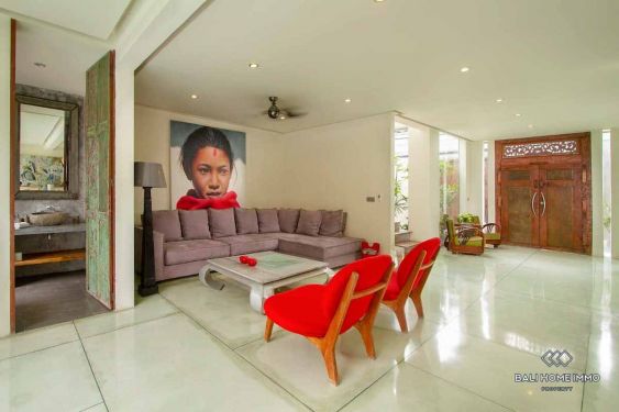 Image 10 from Merveilleuse villa de 3 chambres à vendre et à louer à Bali Seminyak
