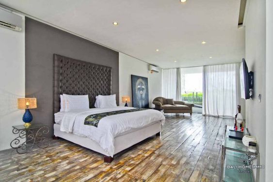 Image 12 from Merveilleuse villa de 3 chambres à vendre et à louer à Bali Seminyak