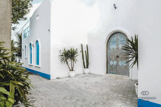 Image 14 from Vila 6 Kamar Tidur yang indah Disewakan Jangka Panjang di Bali Seminyak