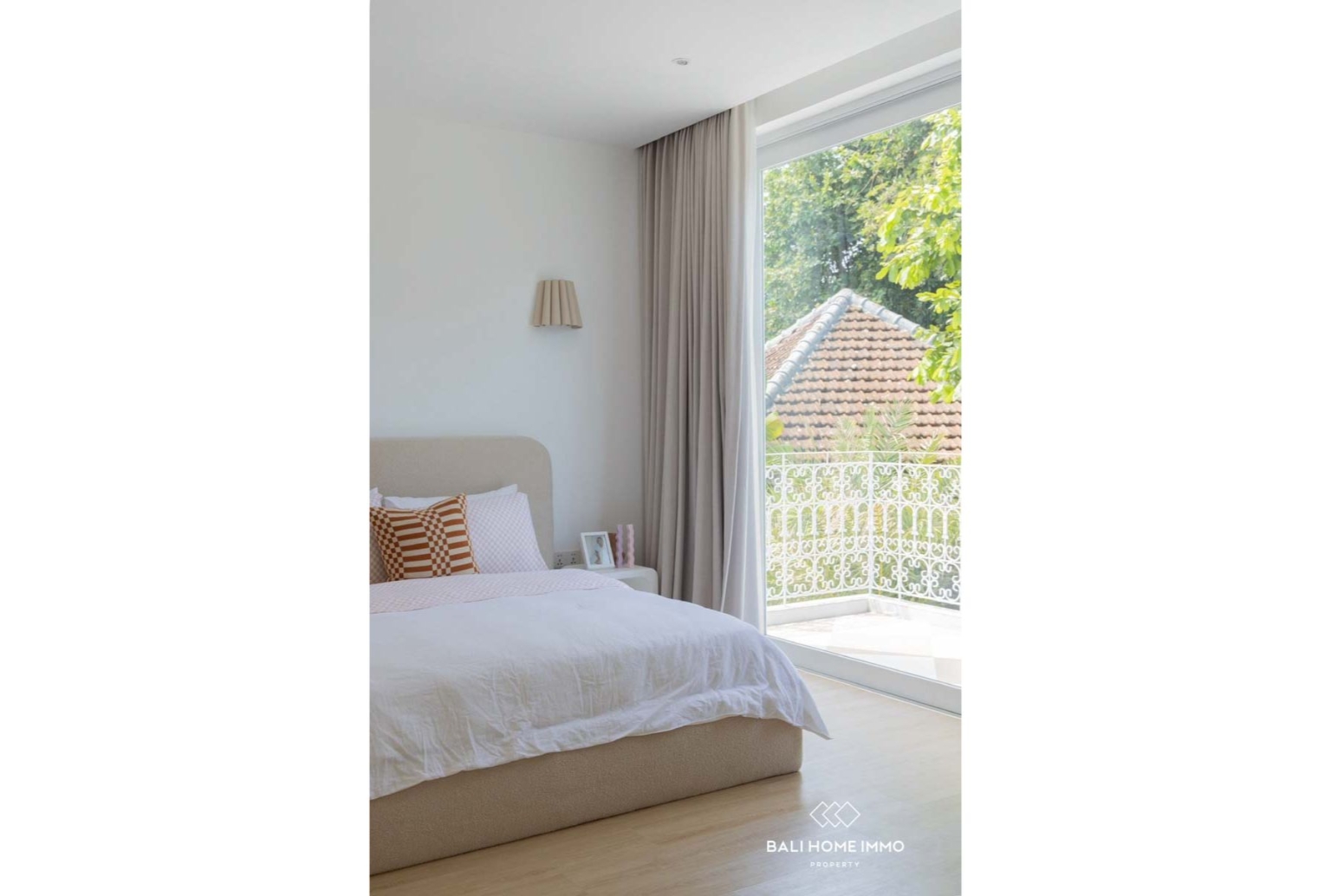 Villa 3 Kamar di Zona Pariwisata untuk Dijual dengan di Pererenan, Bali view 11