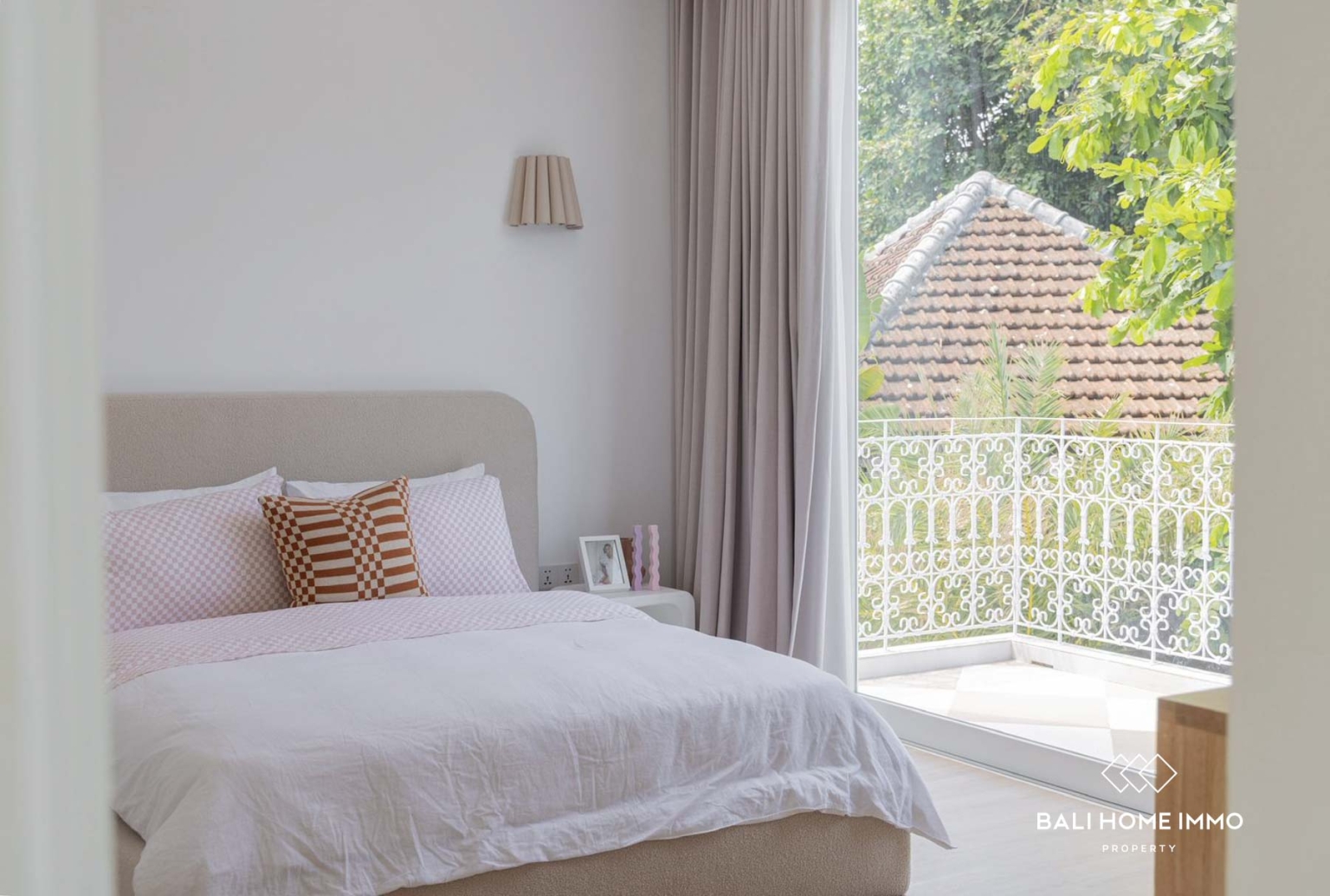 Villa 3 Kamar di Zona Pariwisata untuk Dijual dengan di Pererenan, Bali view 10