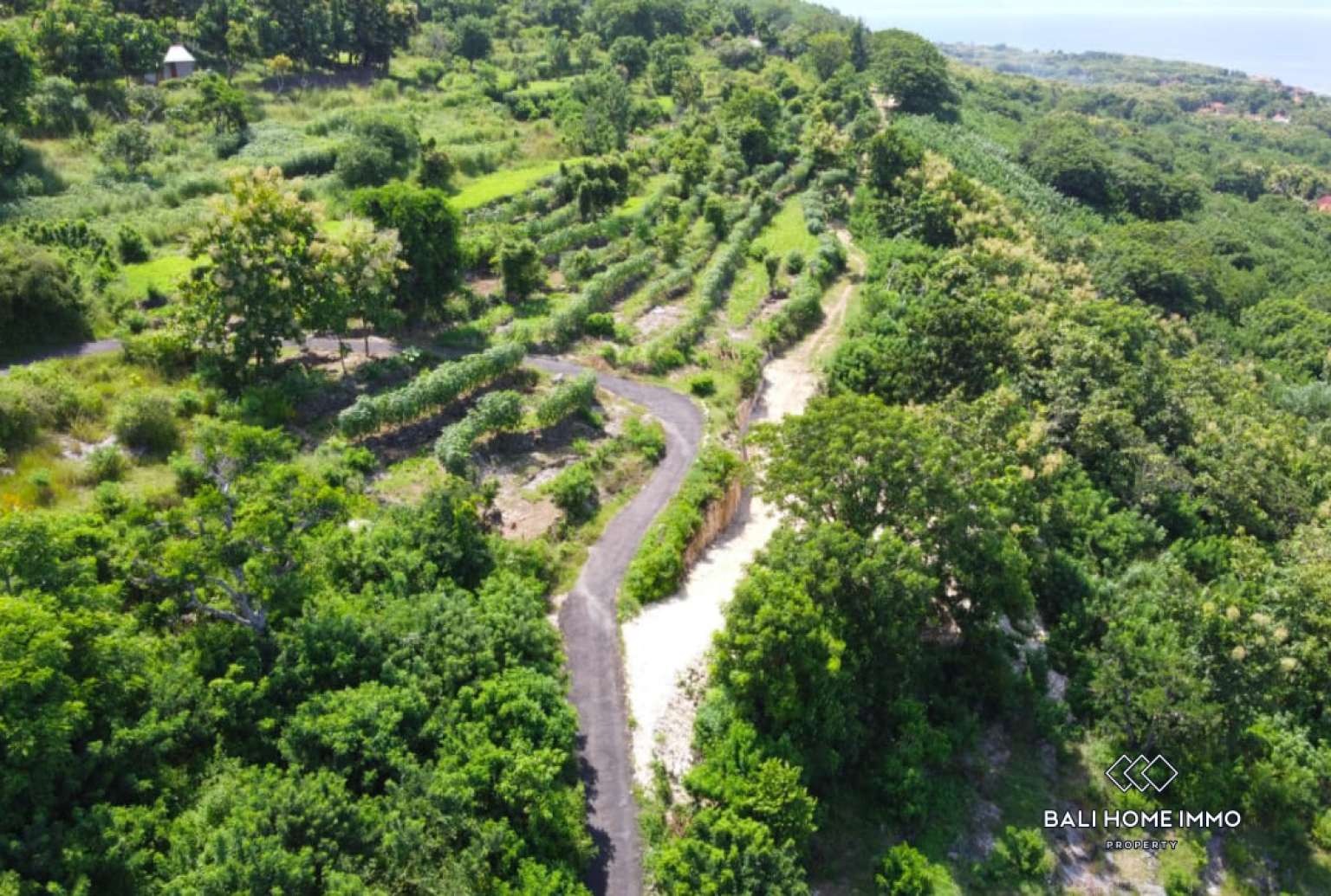 Touristic 5760 m² land for sale in Nusa Penida view 7