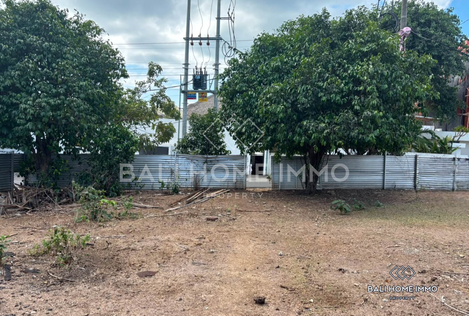 Touristic Land for Sale Leasehold Walking Distance to Balangan Beach view 4