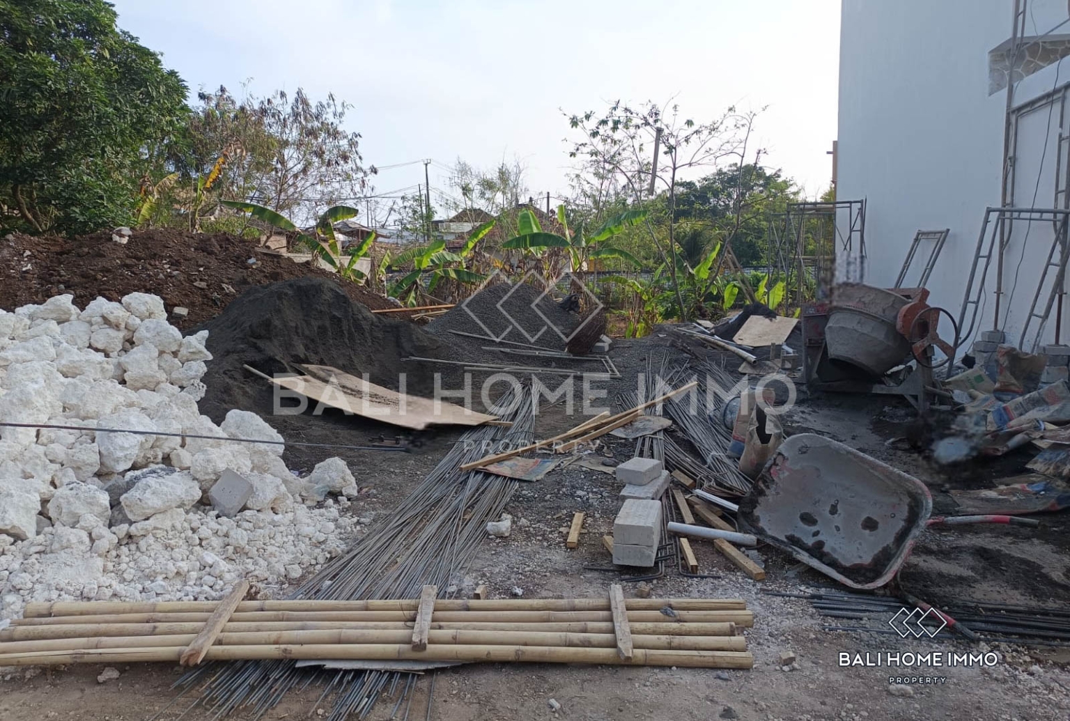 Touristic Zoning Land for Sale Leasehold in Pecatu – Uluwatu view 3
