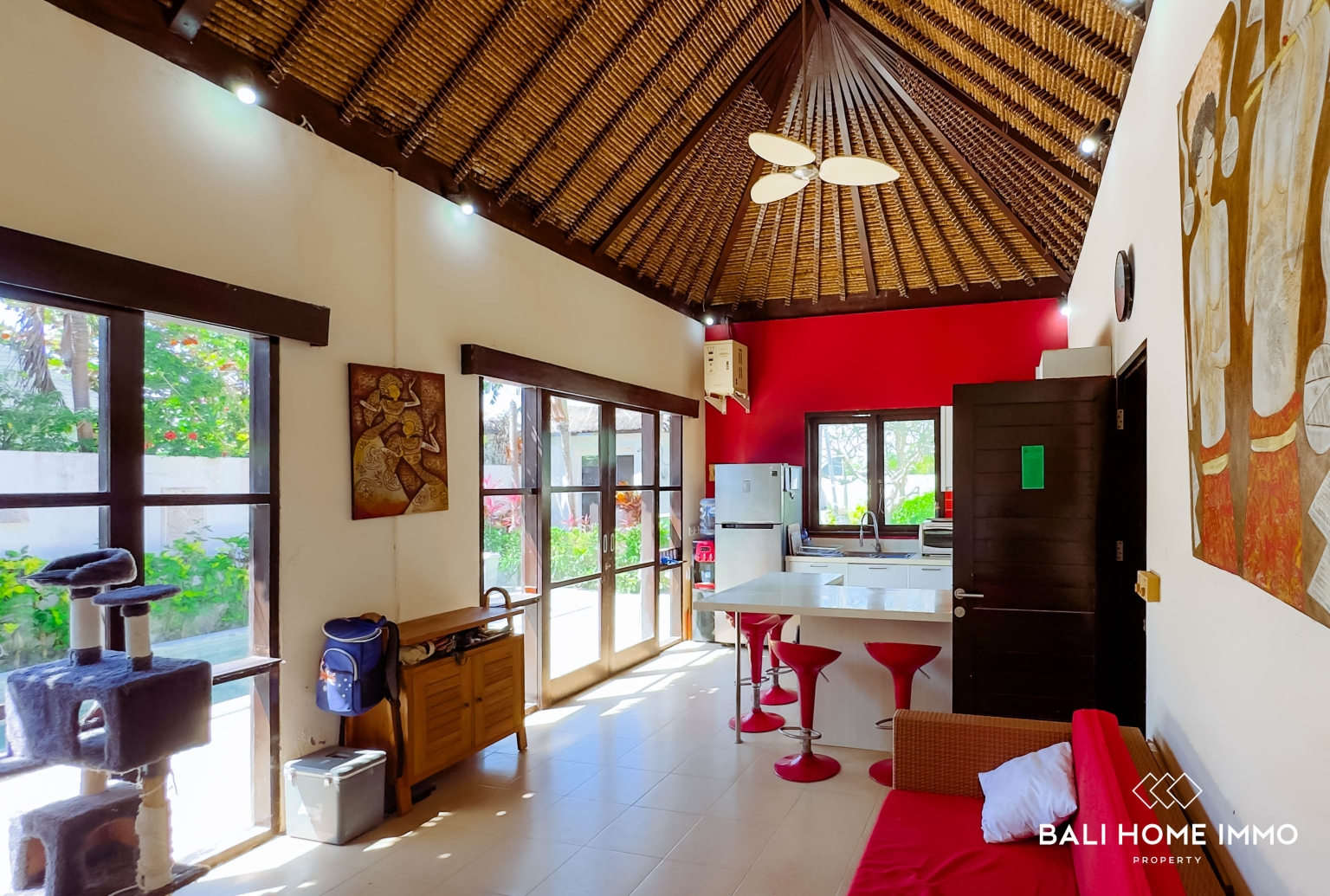 VILLA TRADITIONNELLE À RÉNOVER, À VENDRE EN BAIL IMMOBILIER À UNGASAN view 4