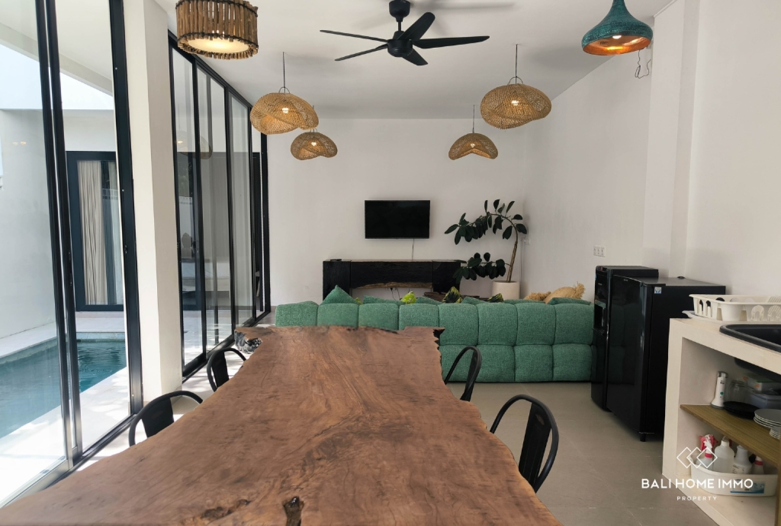 Tranquil 2-Bedroom Villa for Sale in Tumbak Bayuh view 4
