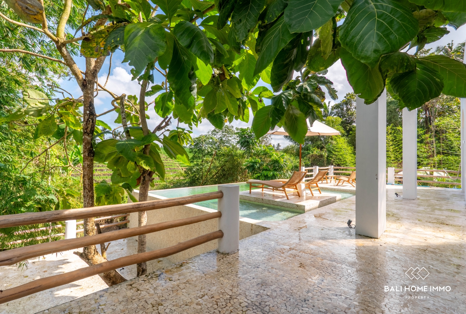 Villa paisible de 3 chambres avec vue sur les rizières, à vendre et à louer à Kedungu view 16