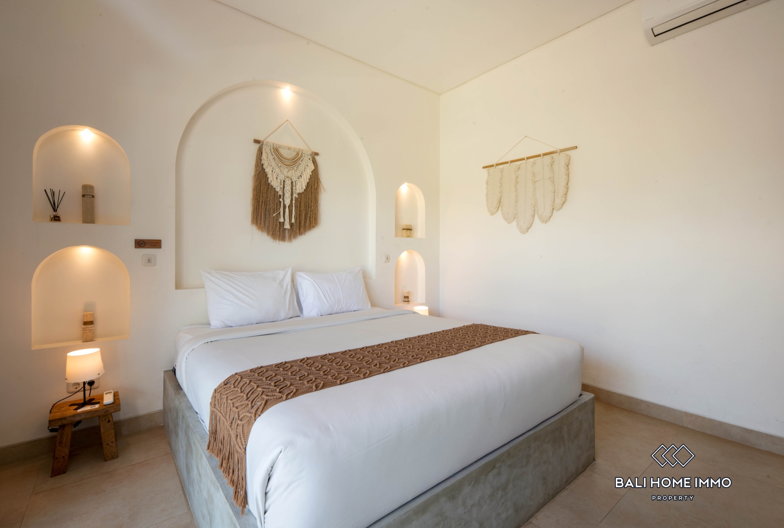 Tropical 1-Bedroom Pink Zone Villa For Sale in Ubud view 11