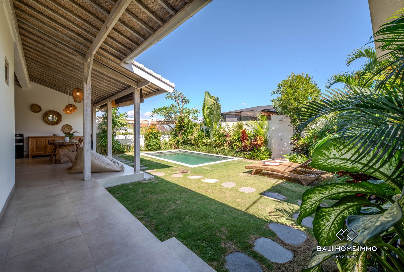 Tropical 1-Bedroom Pink Zone Villa For Sale in Ubud view 19