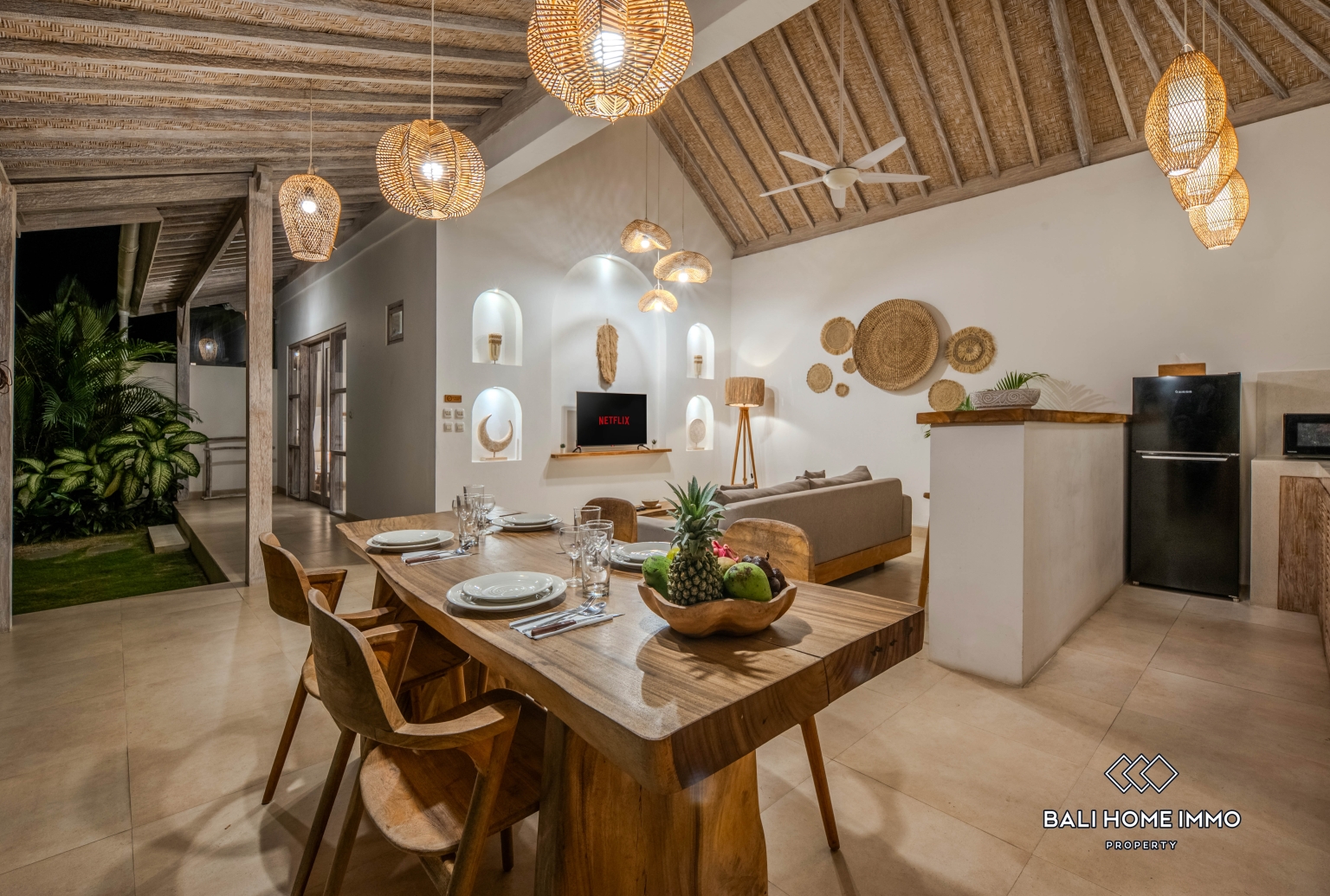 Tropical 1-Bedroom Pink Zone Villa For Sale in Ubud view 8