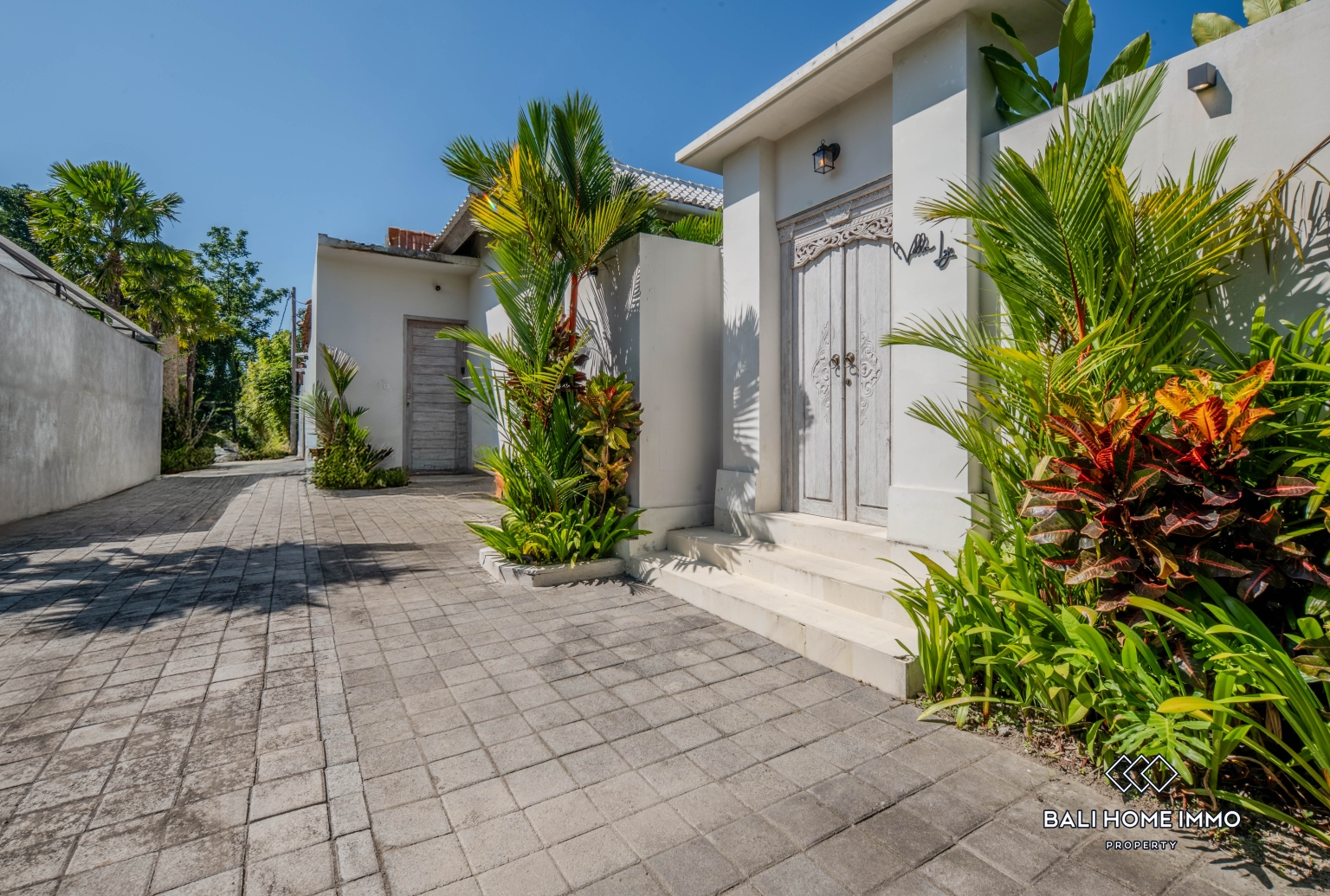 Tropical 1-Bedroom Pink Zone Villa For Sale in Ubud view 23