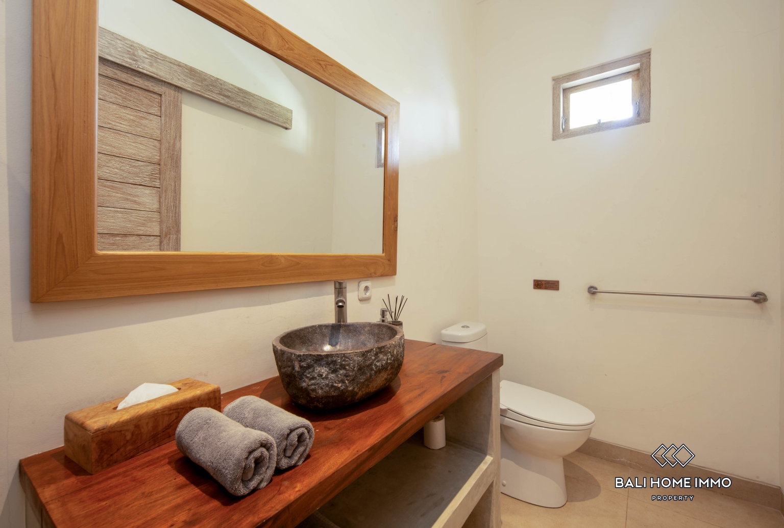 Tropical 1-Bedroom Pink Zone Villa For Sale in Ubud view 17