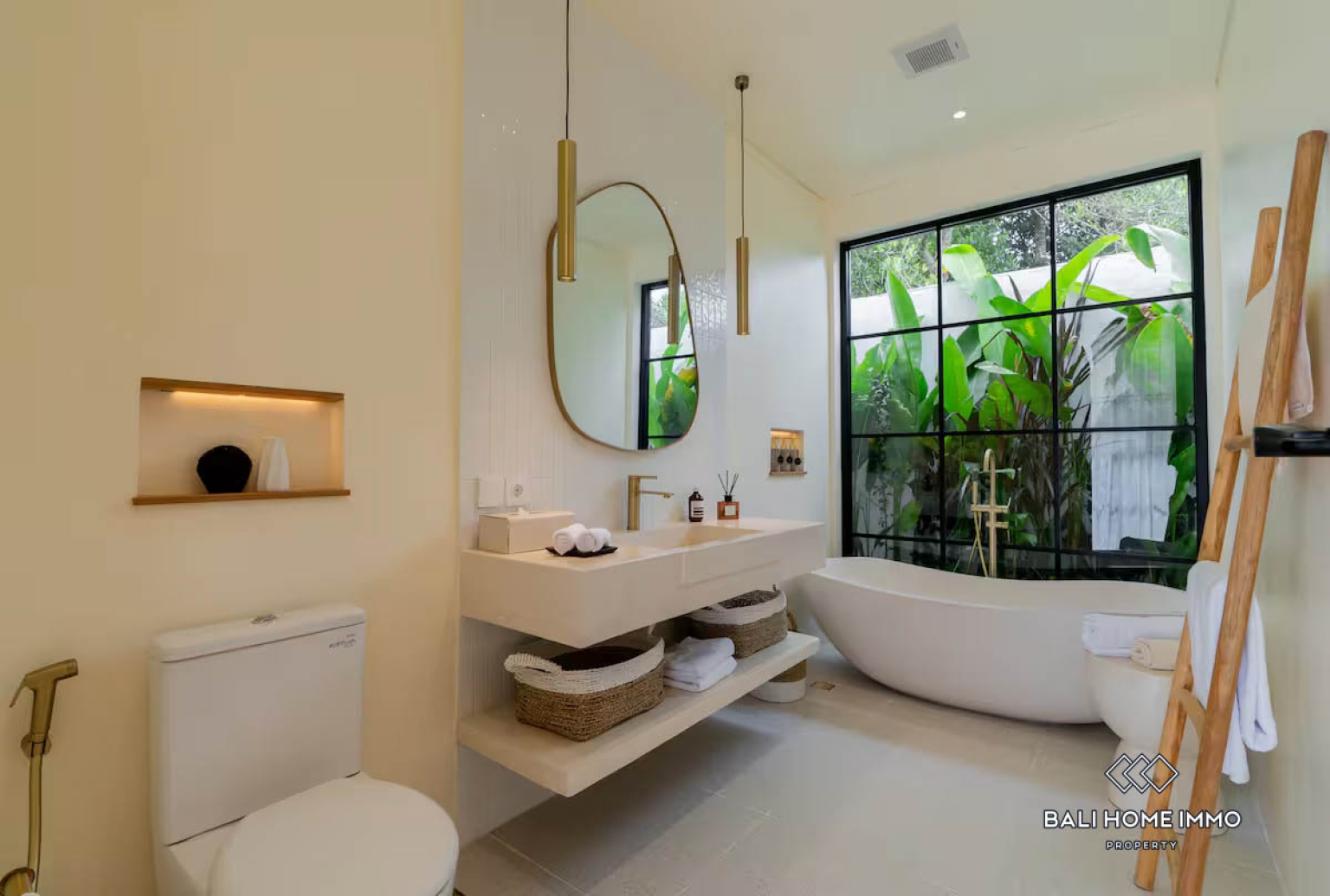 Tropical 1 bedroom Private Pool Villa For Sale in Ubud view 14