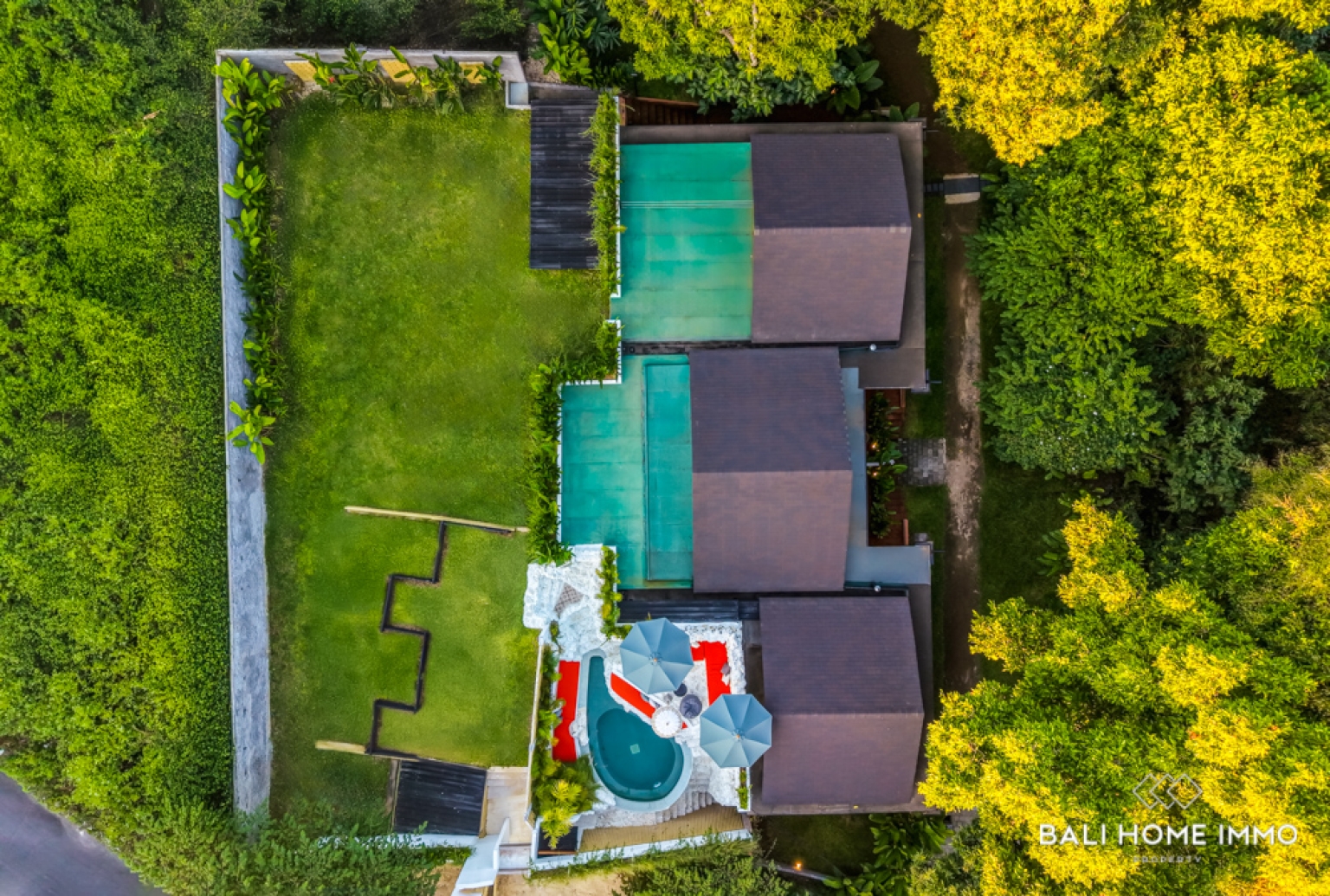 TROPICAL 1 BEDROOM VILLA FOR SALE LEASEHOLD AND RENTAL IN PECATU view 5