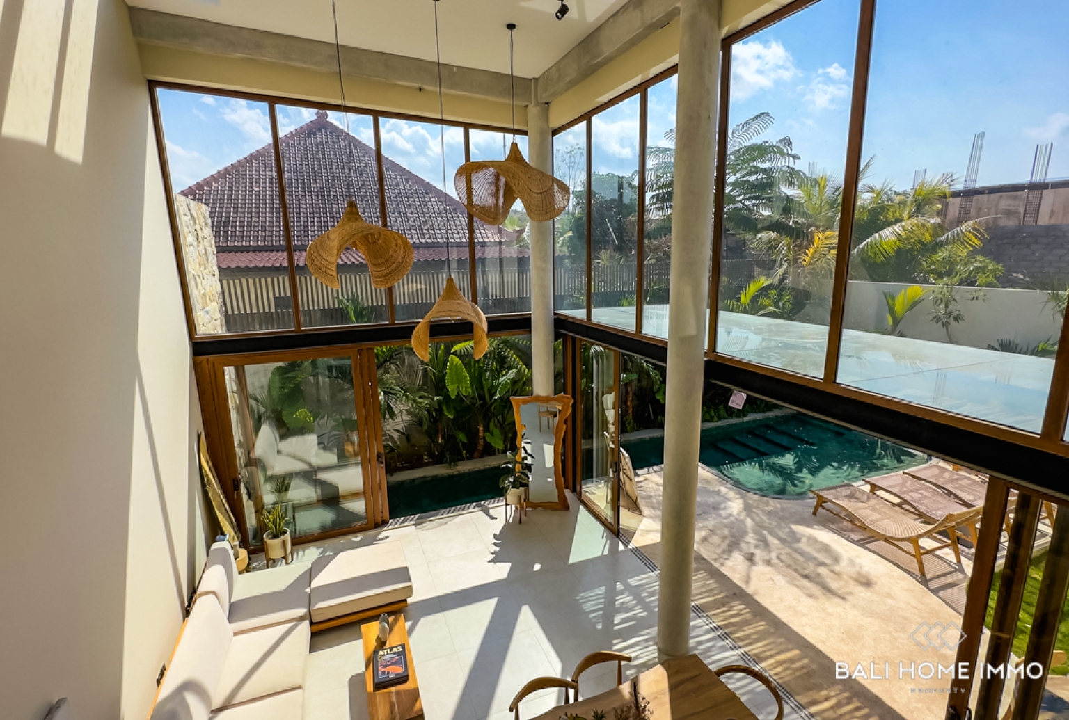 VILLA TROPIS 2 KAMAR DENGAN PEMANDANGAN LAUT UNTUK DIJUAL DI UNGASAN view 6