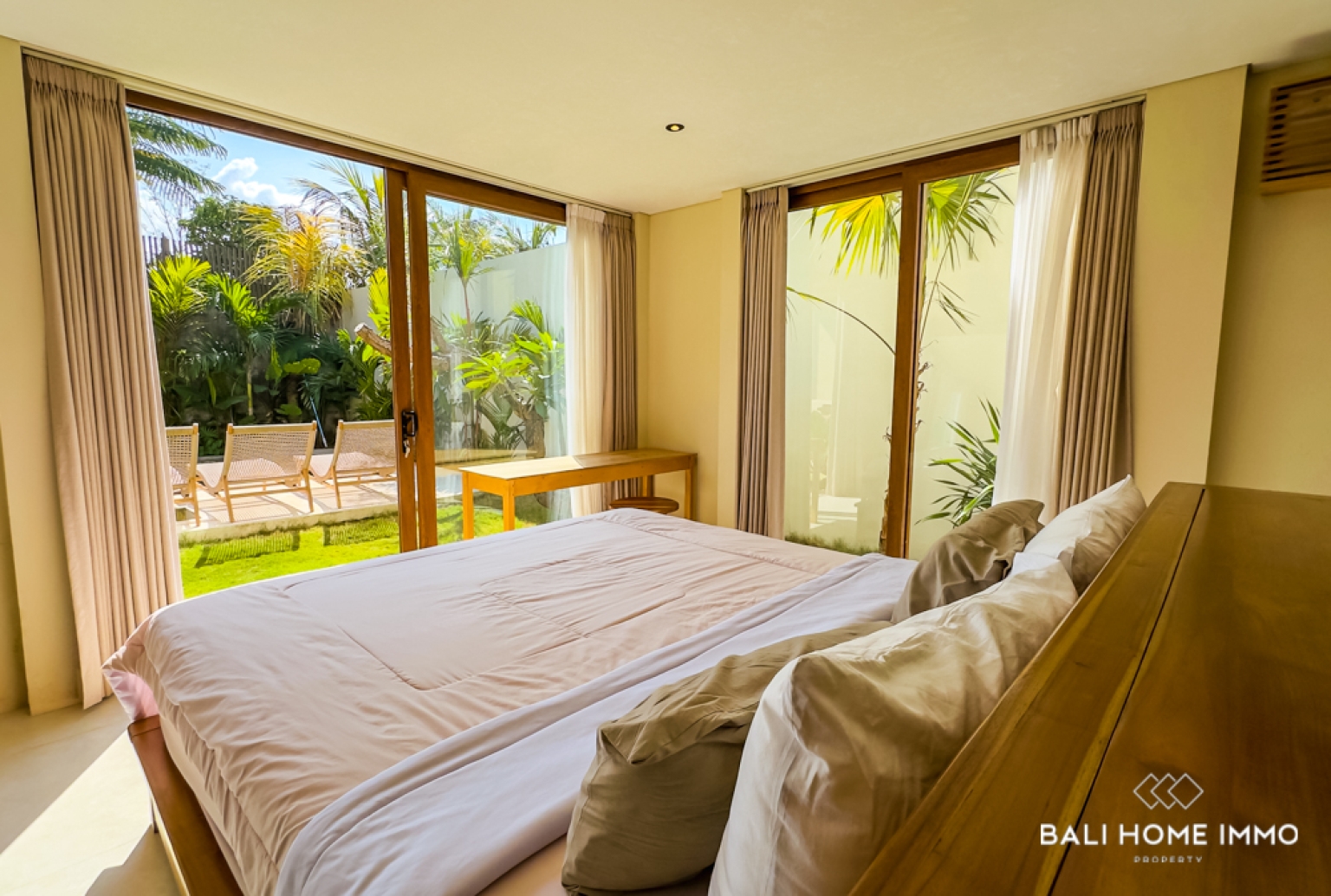 VILLA TROPIS 2 KAMAR DENGAN PEMANDANGAN LAUT UNTUK DIJUAL DI UNGASAN view 14