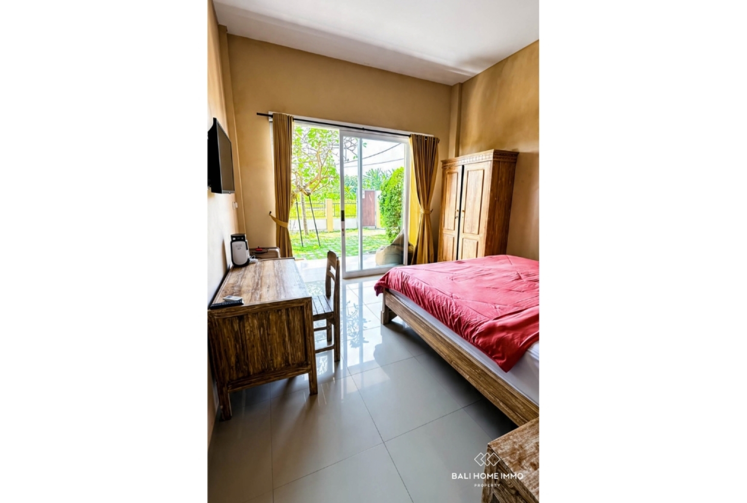 Villa tropicale de 2 chambres et maison d'hôtes de 6 chambres à louer à Canggu view 7