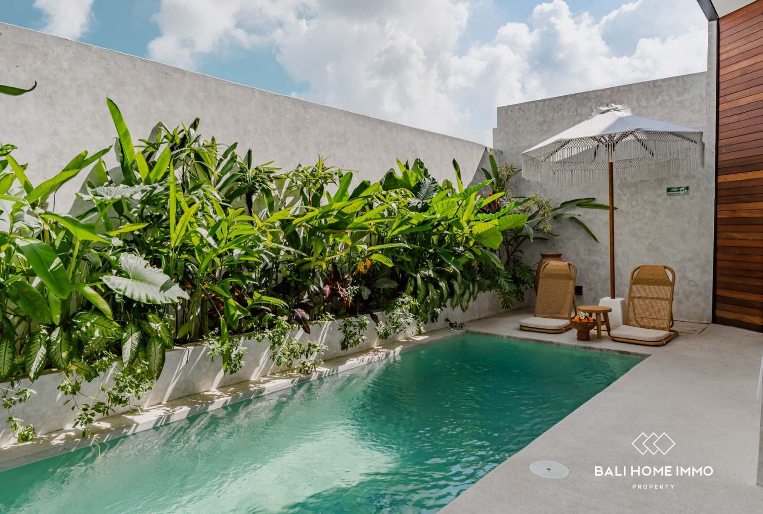 TROPICAL 2 BEDROOM VILLA FOR LEASEHOLD SALE IN PERERENAN BALI view 25