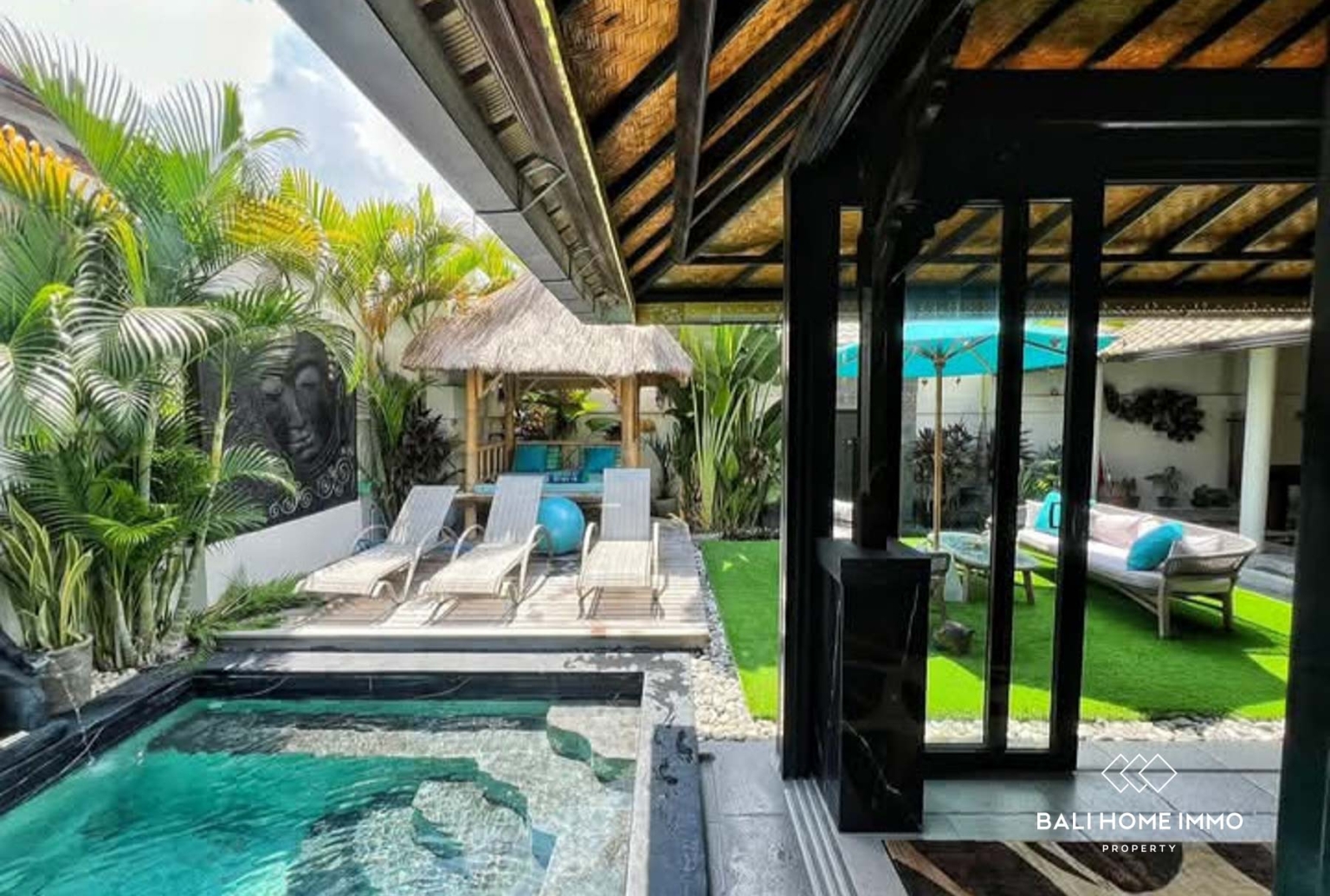 Villa tropicale de 4 chambres à coucher à vendre en bail emphytéotique à Seminyak, Bali view 16