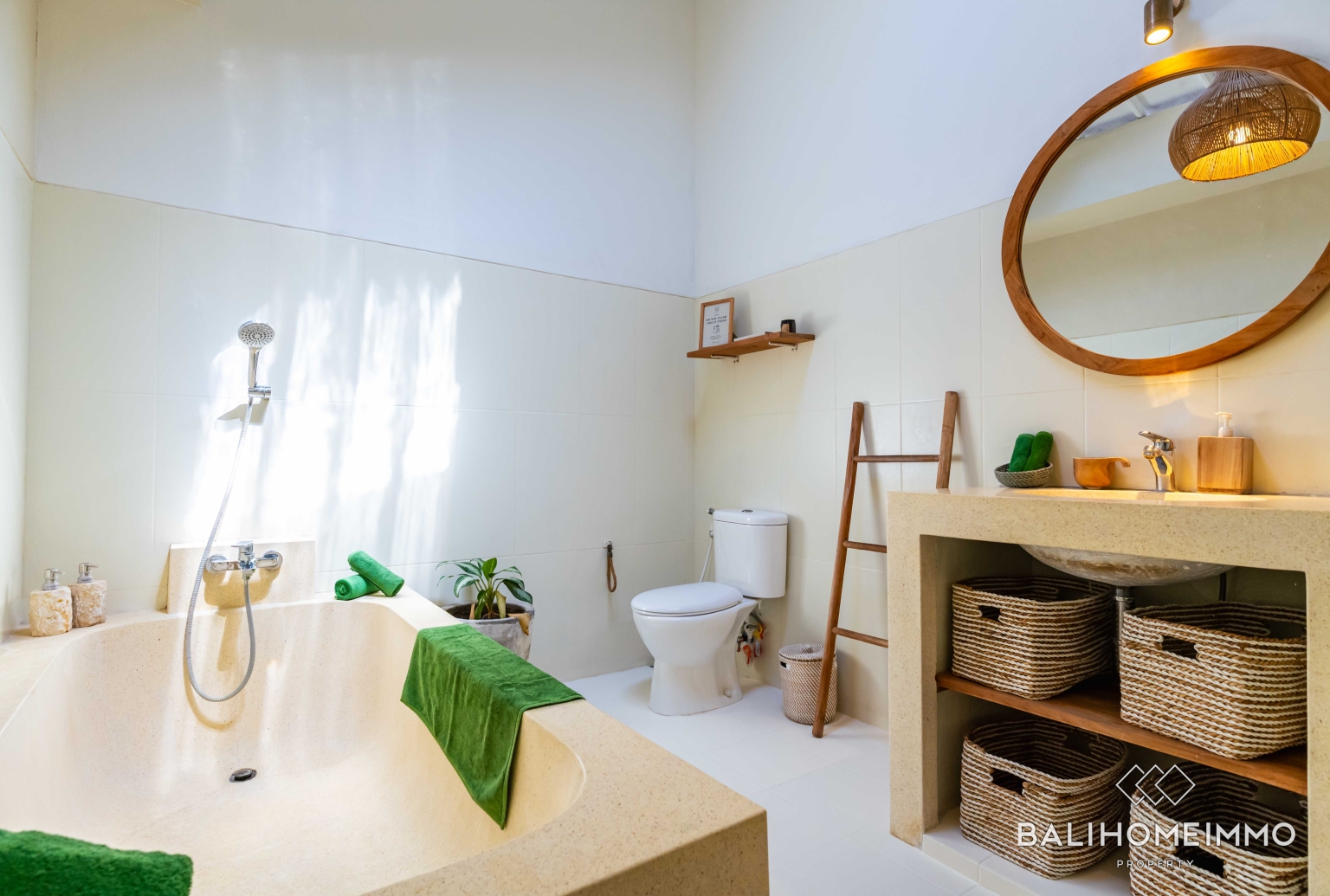 Vila tropis 2 kamar untuk disewakan tahunan dan bulanan di Berawa Canggu view 18