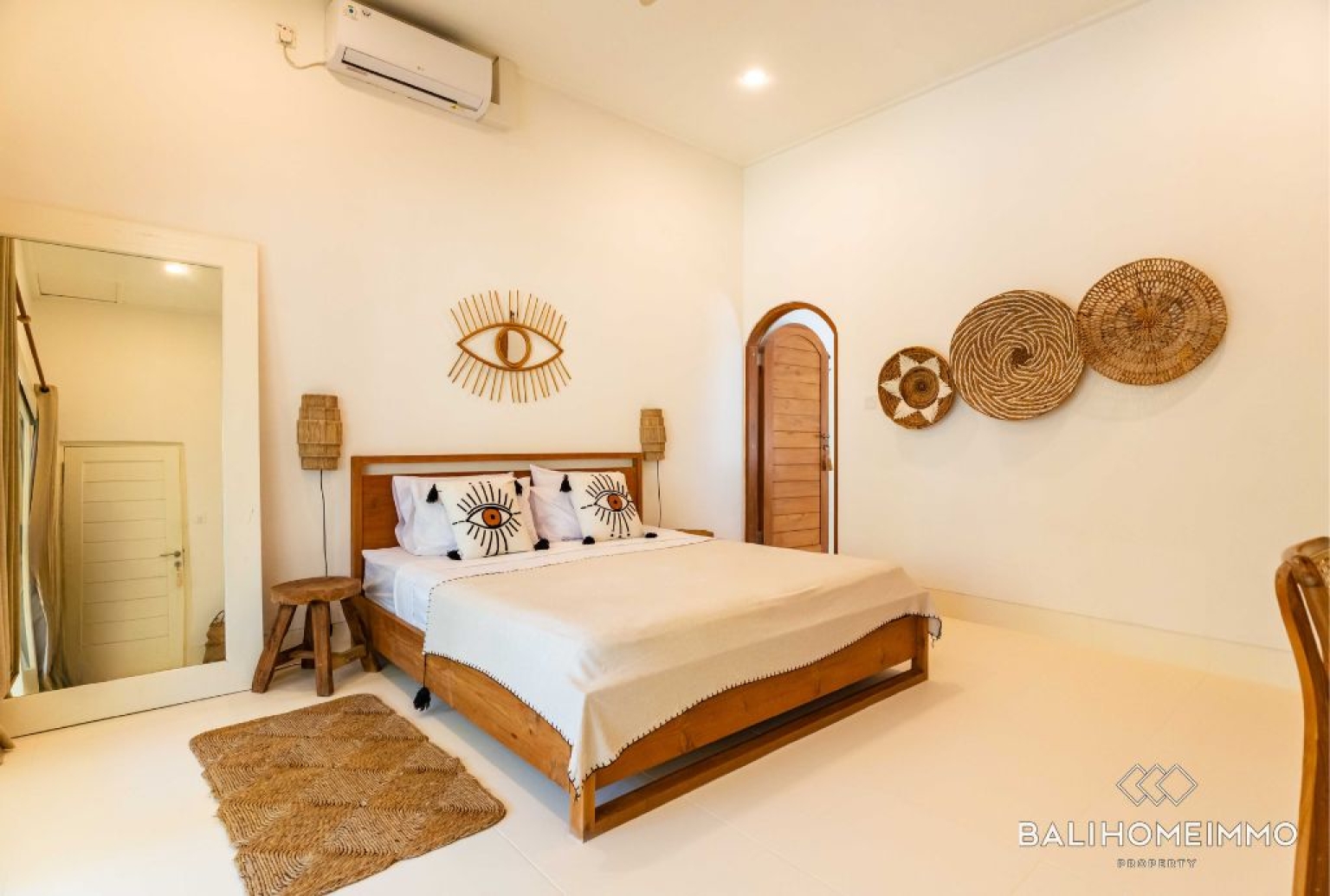 Vila tropis 2 kamar untuk disewakan tahunan dan bulanan di Berawa Canggu view 15