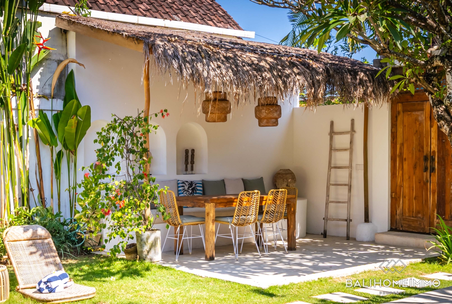Vila tropis 2 kamar untuk disewakan tahunan dan bulanan di Berawa Canggu view 23