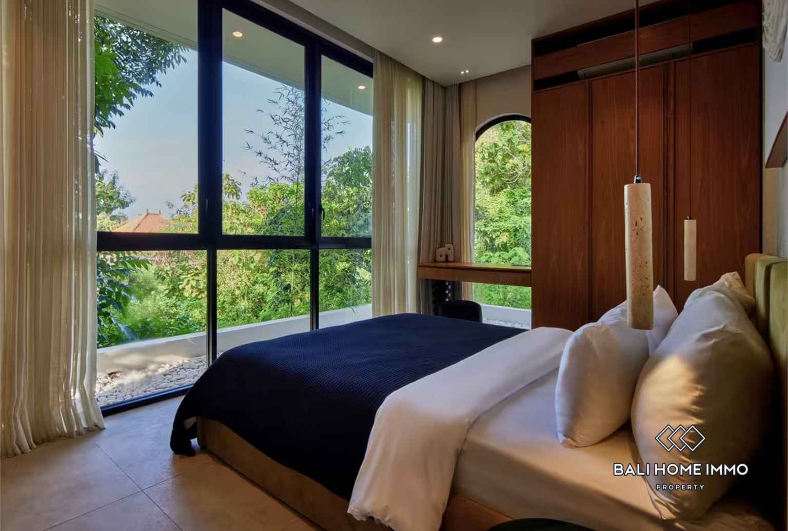 Tropical 3 Bedroom Villa for Sale Leasehold in Bingin view 9
