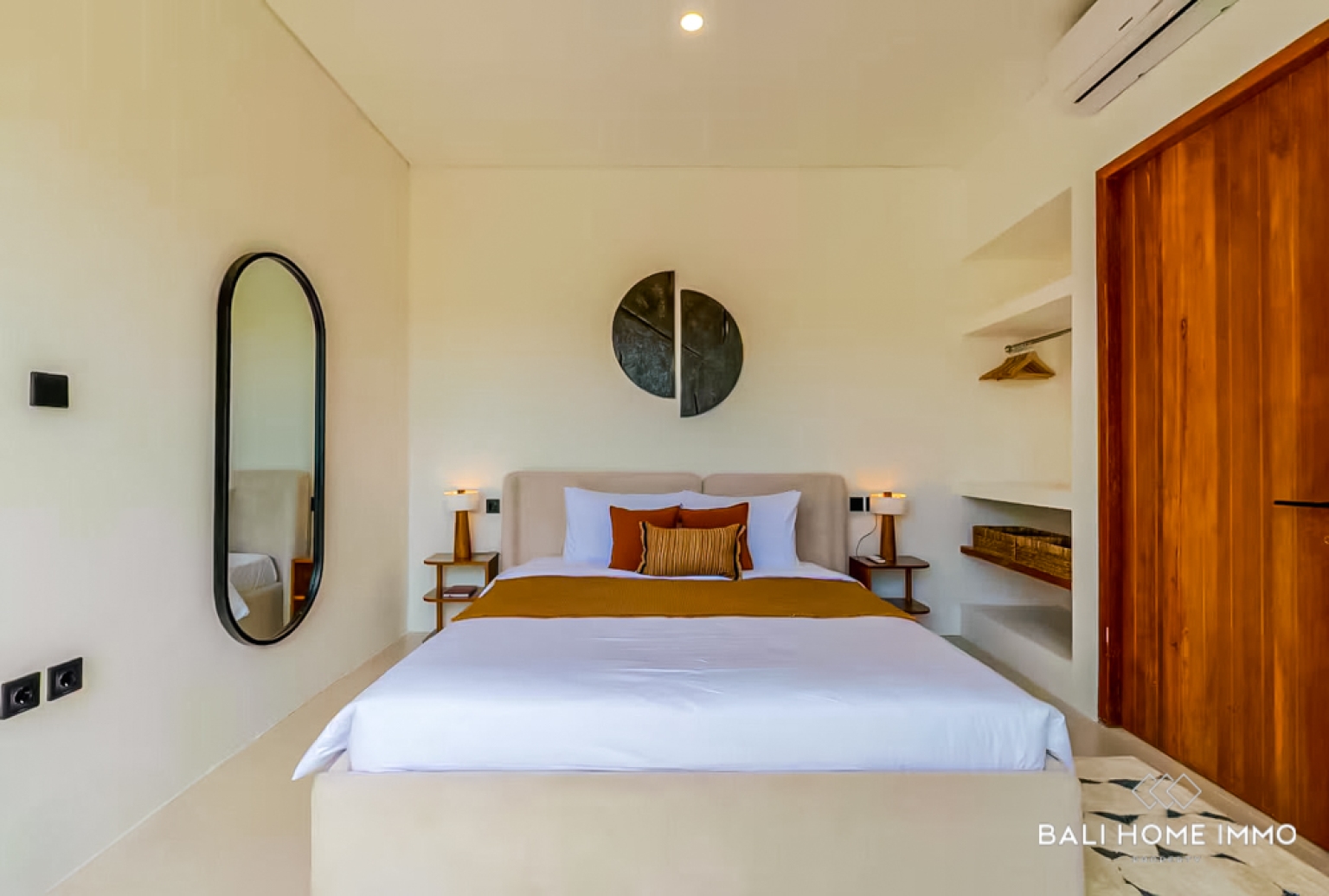 TROPICAL UNIQUE 2 BEDROOM VILLA WITH JACUZZI FOR SALE IN ULUWATU view 9