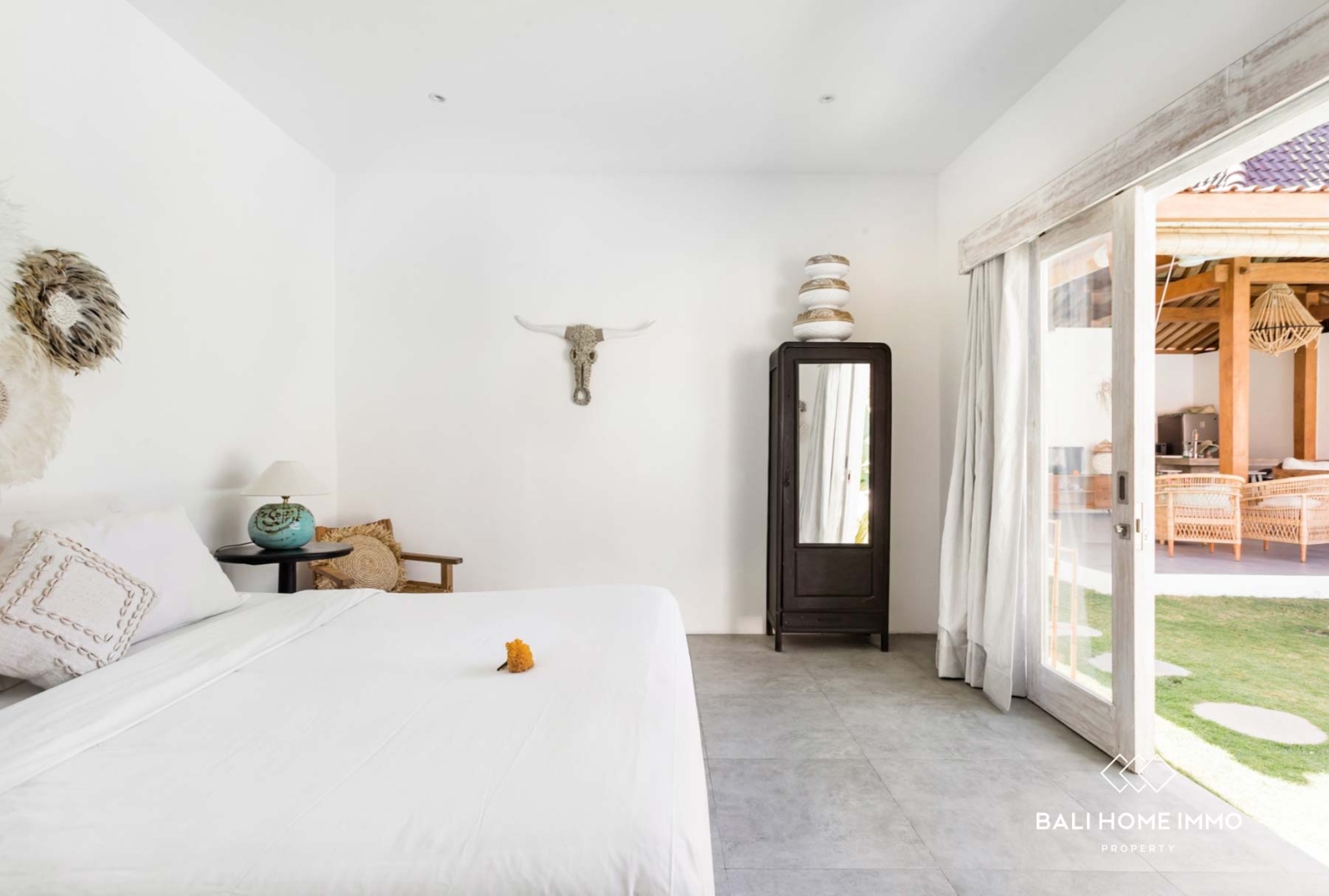 Tropical Villa for Leasehold Sale in Seminyak Bali view 14