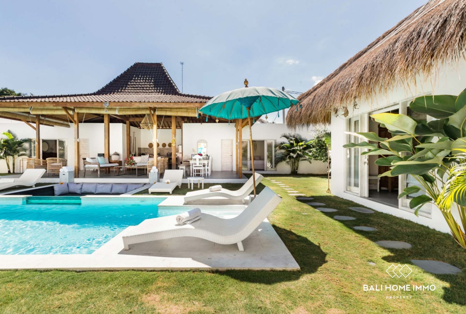 Tropical Villa for Leasehold Sale in Seminyak Bali view 23