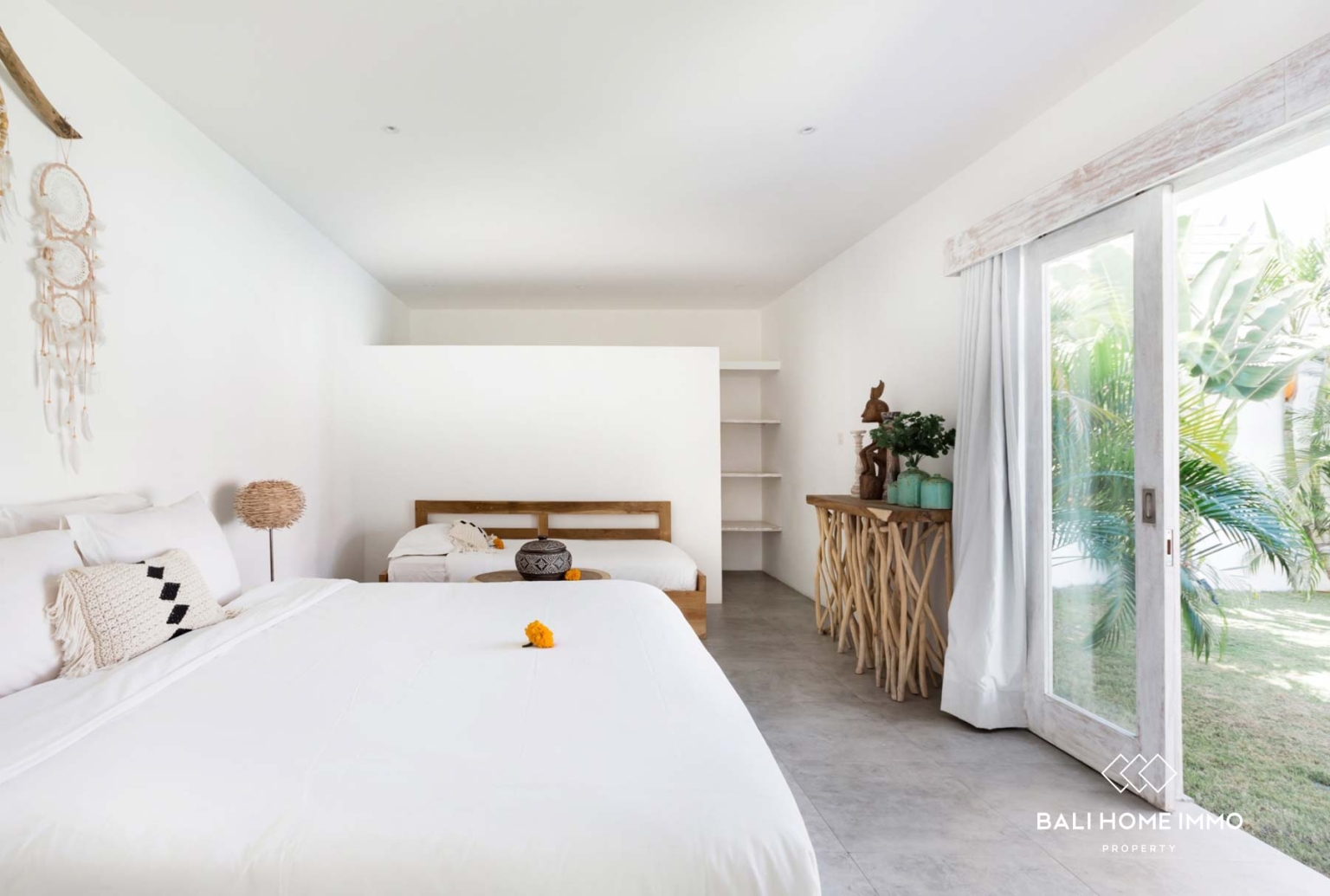 Tropical Villa for Leasehold Sale in Seminyak Bali view 13