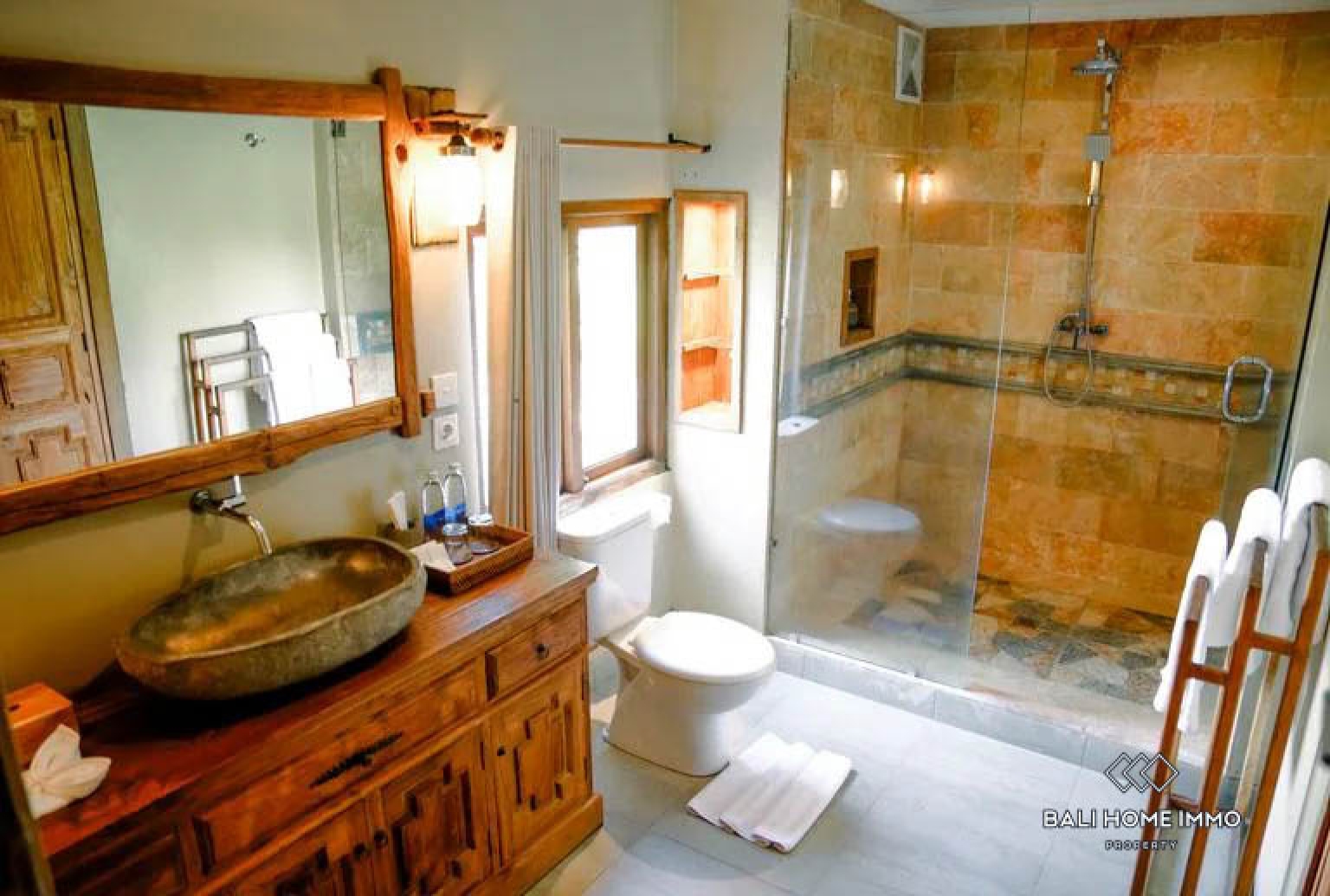 Turnkey 5 Bedrooms Boutique Villa with Greenzone Views For Sale Tegallalang, Ubud view 8
