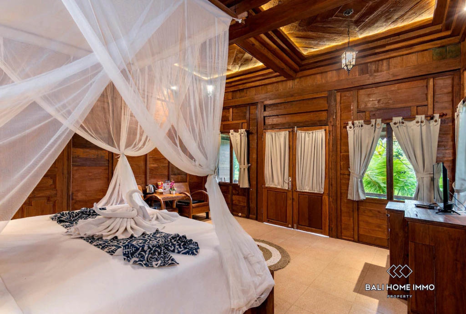 Turnkey 5 Bedrooms Boutique Villa with Greenzone Views For Sale Tegallalang, Ubud view 7