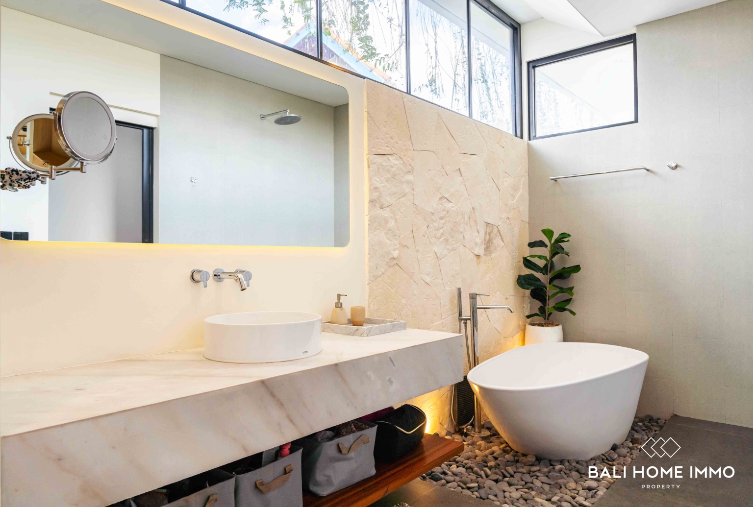Two unit villas for sale in one package in Babakan Canggu view 21