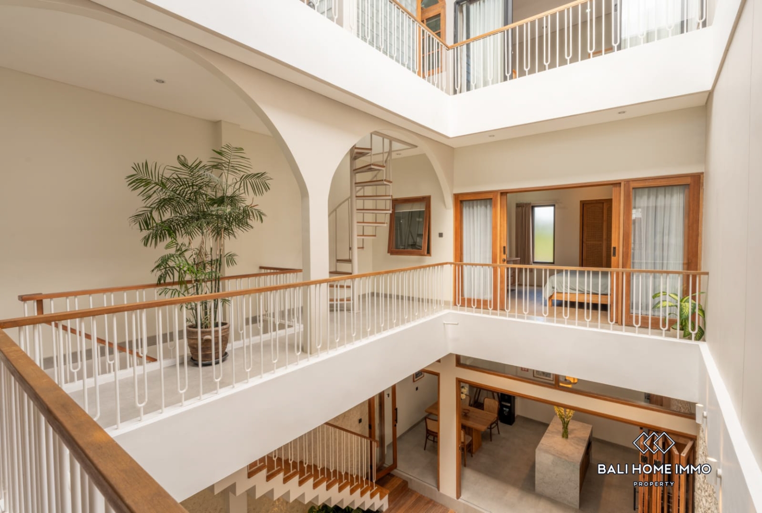 two villas for sale in in Umalas near school view 18