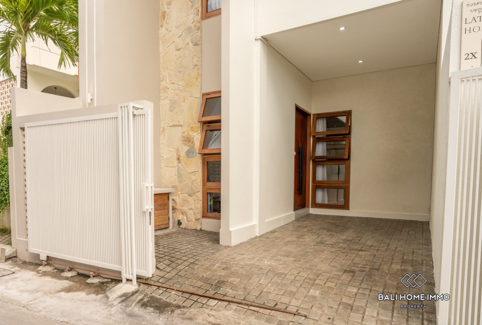 two villas for sale in in Umalas near school view 24
