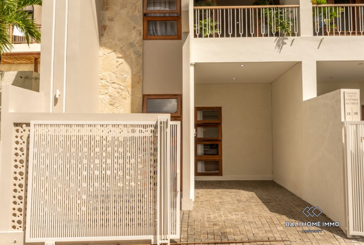 two villas for sale in in Umalas near school view 25