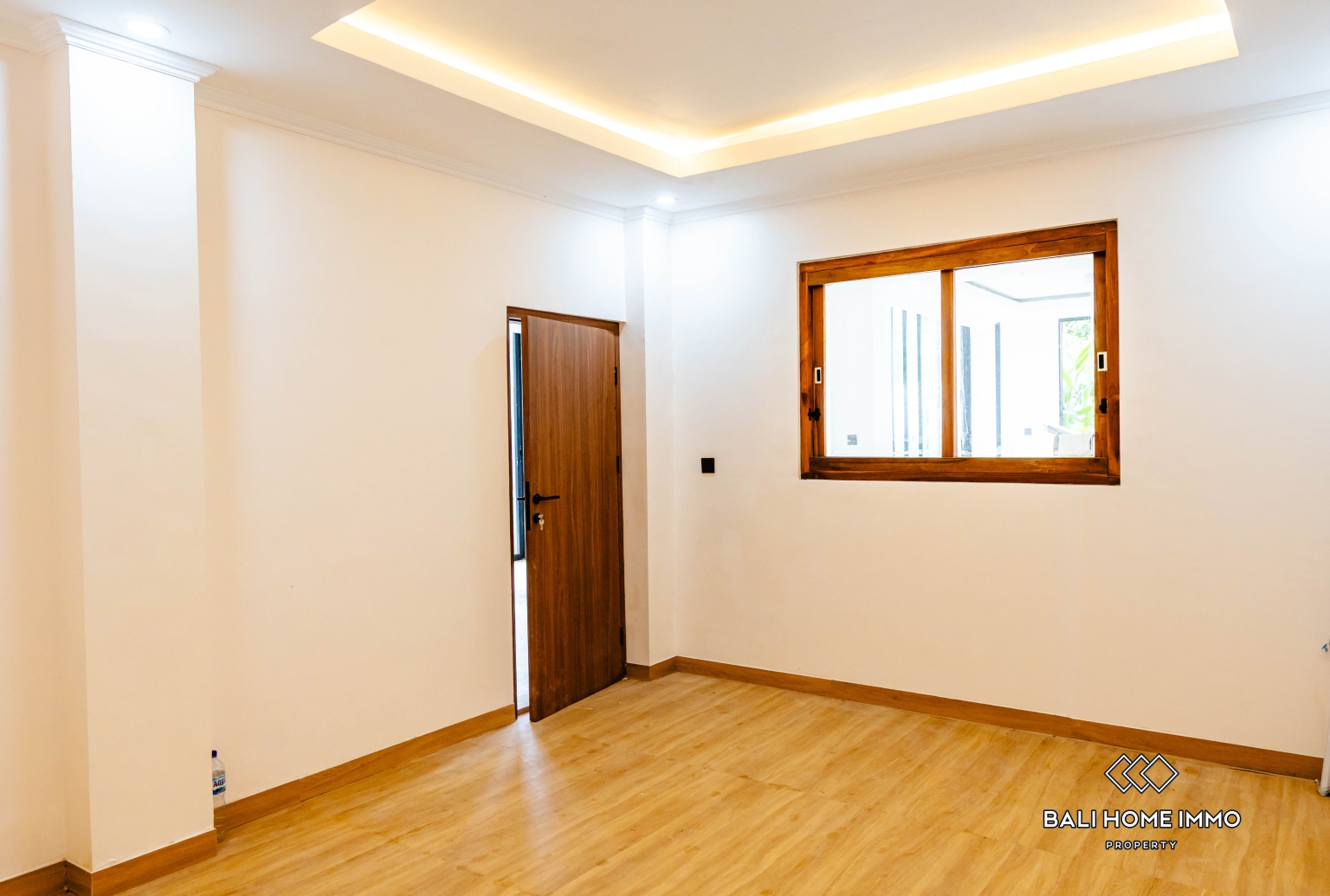 Unfurnished 3 Bedrooms Villa with jungle view for sale in Pejeng view 13