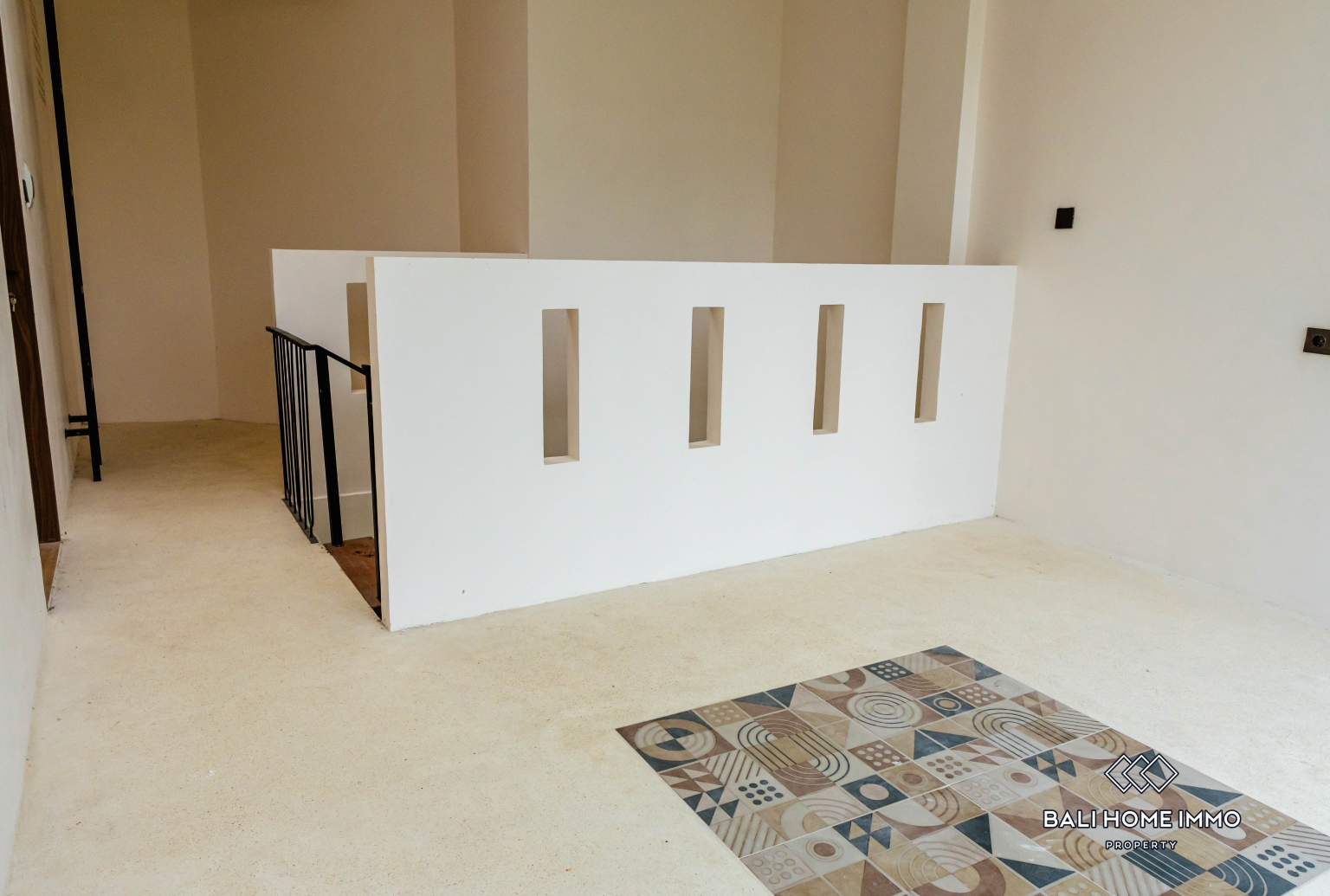 Unfurnished 3 Bedrooms Villa with jungle view for sale in Pejeng view 7