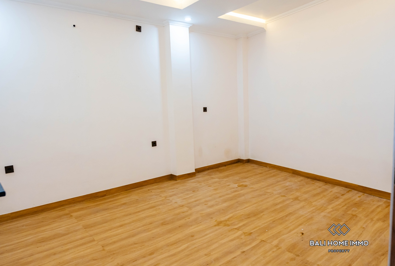 Unfurnished 3 Bedrooms Villa with jungle view for sale in Pejeng view 14