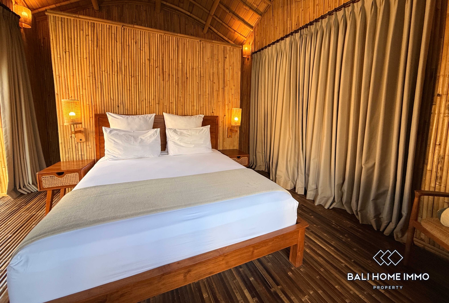 Unique Bamboo Style 6 Bedroom Villa For Rent in Legian view 9