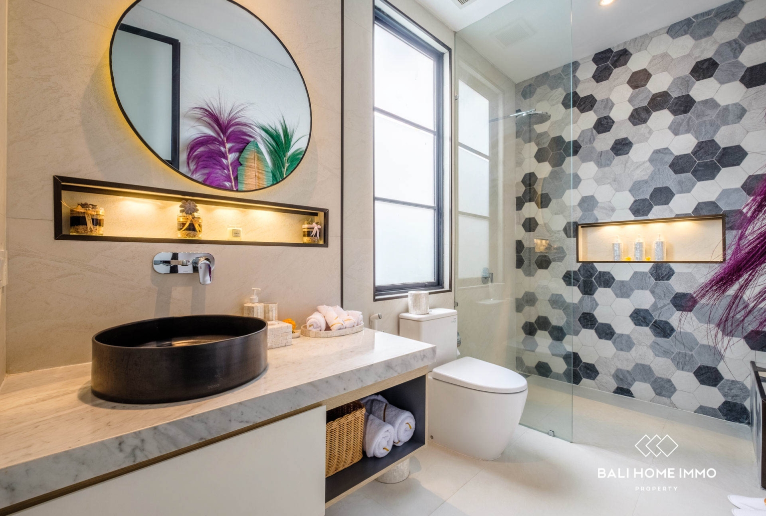 Unique Concept 4-Bedroom Villa for Sale in Berawa, Canggu view 18