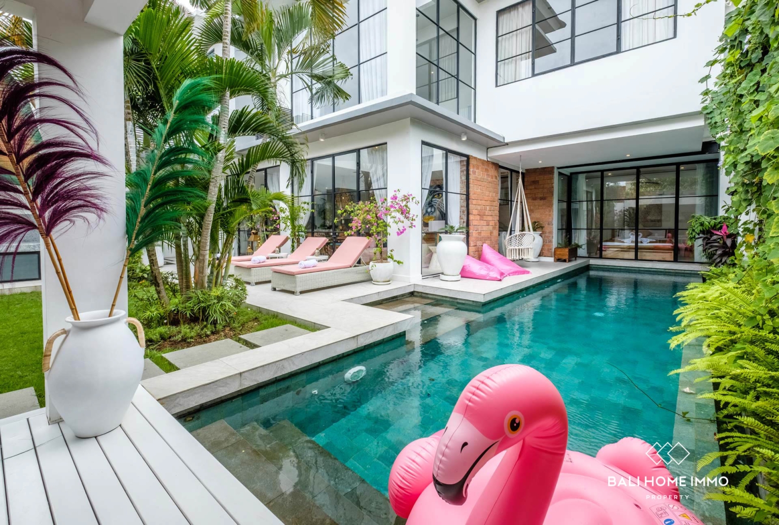 Unique Concept 4-Bedroom Villa for Sale in Berawa, Canggu view 21